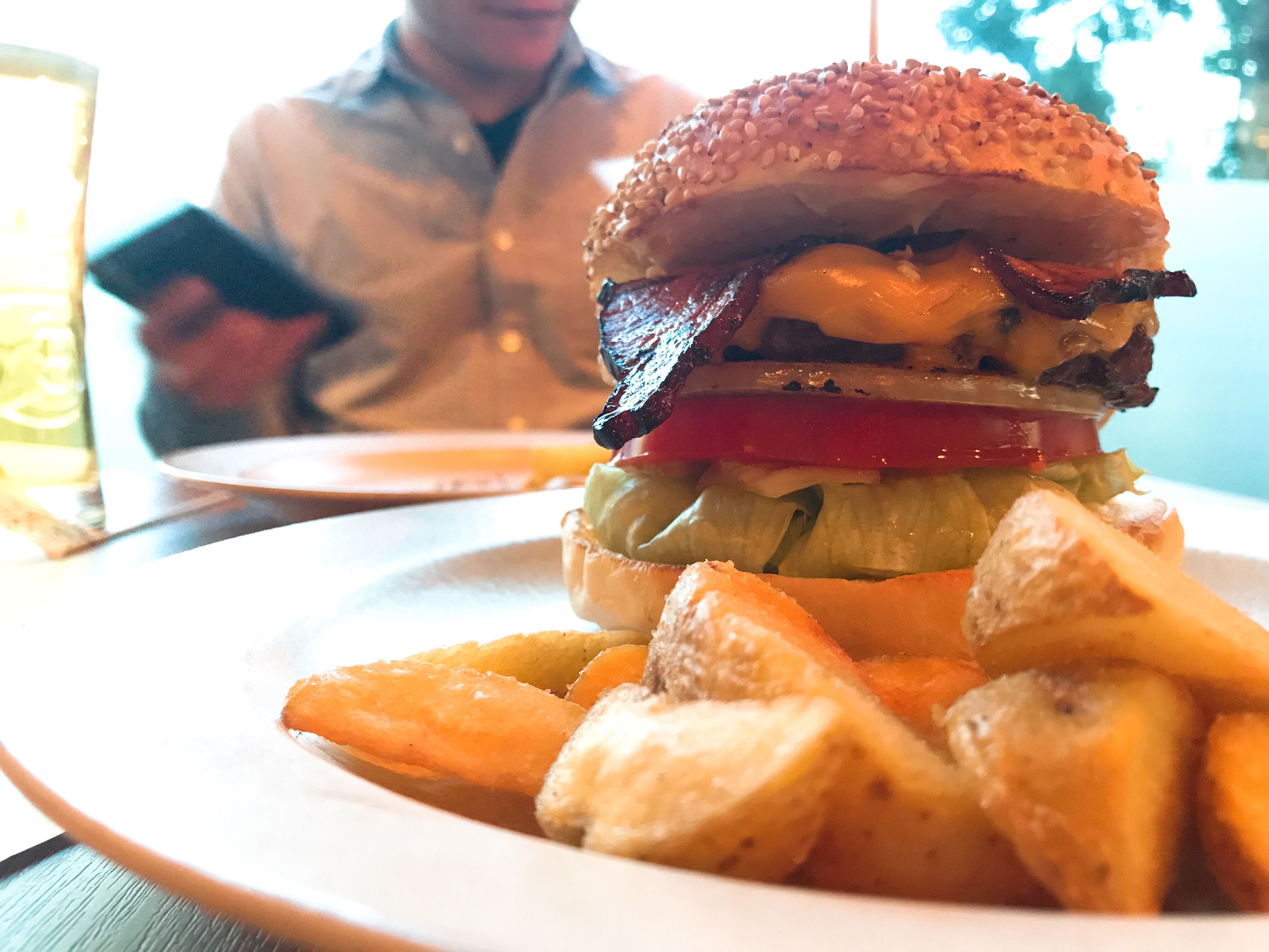大森 Changes Burger チェンジイズバーガー 電車を眺めながら食べる本格ハンバーガーが絶品 大森 蒲田つーしん